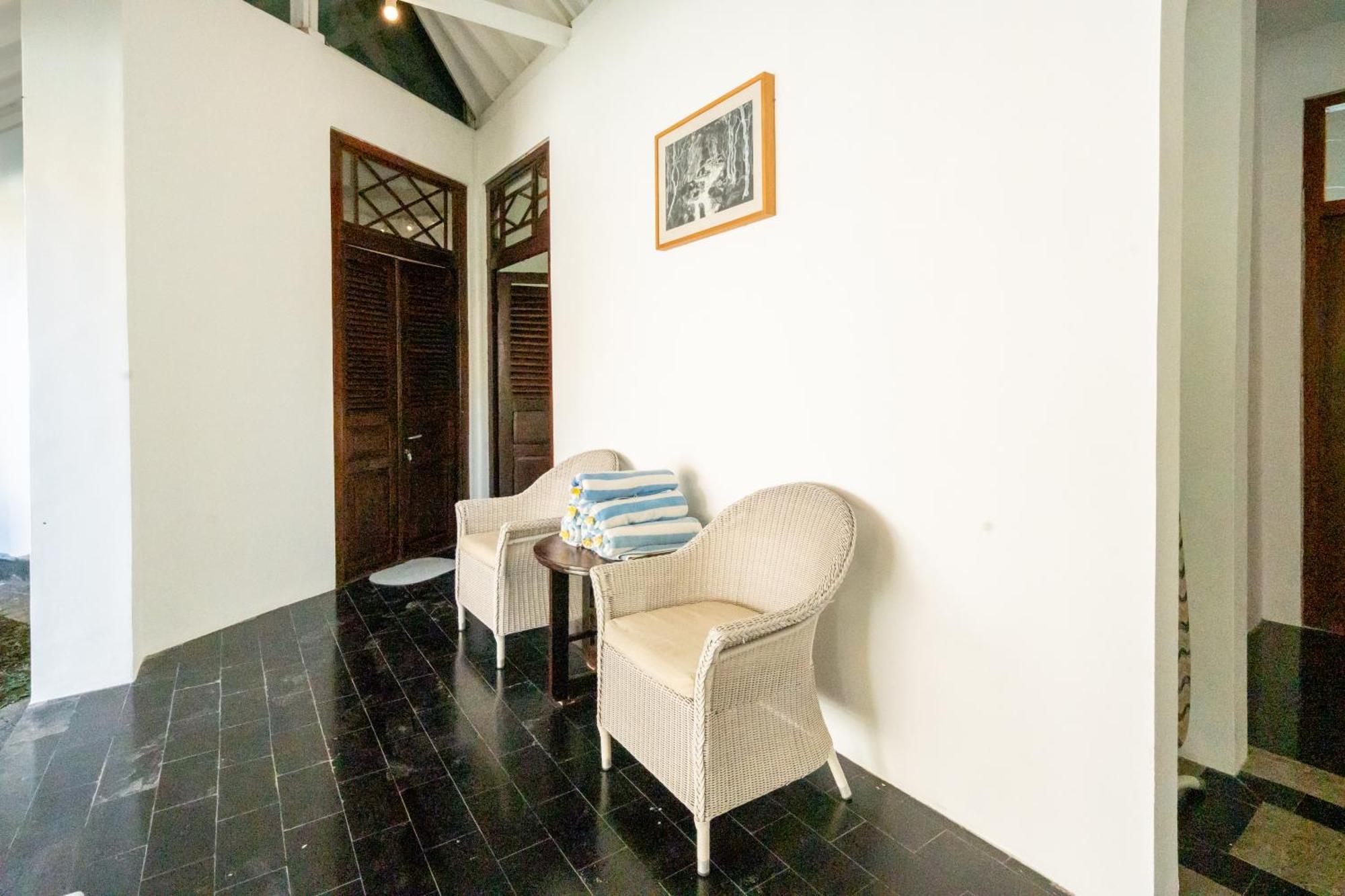 Villa Etnik Seminyak ภายนอก รูปภาพ